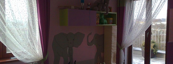 Kinderzimmer: Die Kombination von Vorhängen in zweierlei Farben