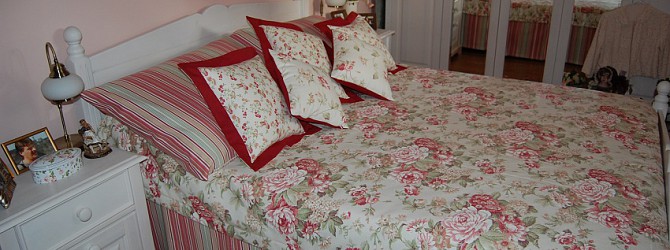 Ein romantisches Schlafzimmer in englischem Stil